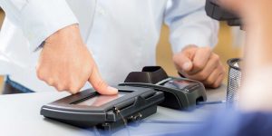 MasterCard beginnt mit biometrischen Zahlungen in Europa